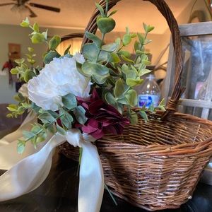 Set of 2 Flower Girl Baskets.